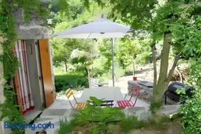 Maison spacieuse à Saint-André-de-Valborgne avec jardin 120 m² - Image 1