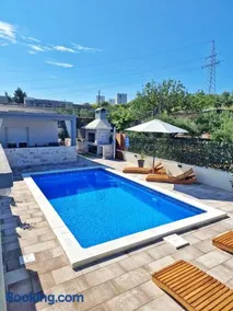 Casa Bella with Private Pool - Image 2