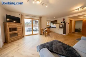 Ferienwohnung Schwarz mit Terrasse - Image 1