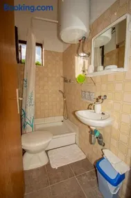 ART Apartment - Image 4