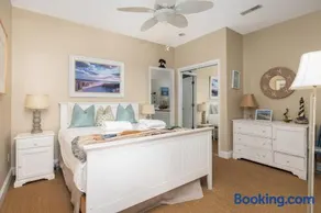 Beachwalk Villas 22 - Image 3