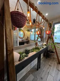 Gite à la ferme avec jacuzzi et piscine chauffée - Image 2