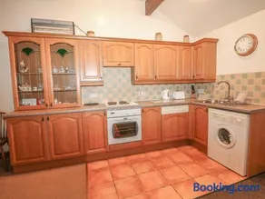 Piggery Place - Image 3