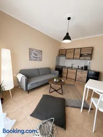 Seashell Guesthouse III - Image 1