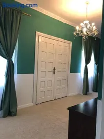 Texas House - Image 1