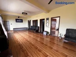 Himalayan Hideaway - Image 4