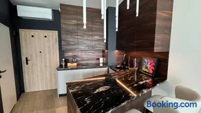 Omega Lake Premium Apartments - Image 5