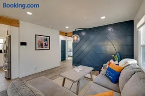 Cozy & Modern SLC Home: Yard, 6 Mi to Dtwn! - Image 5