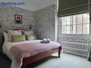 Cosy Weavers Cottage - Heart of Frome - Image 1
