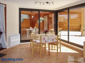 Appartement cosy à Fayet avec vue - Image 3