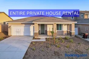 Entire Private House Mountain Edge, New House, Ranch, Gated Yard, 4 Bedrooms 2 Bathrooms, Available Now - Image 1