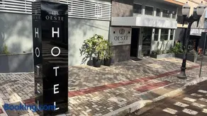 Oeste Hotel - Image 1