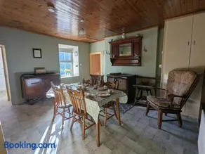 2 Bedroom Cottage By Travel Lets Self Catering Accommodation Donegal With Sea View - Image 2