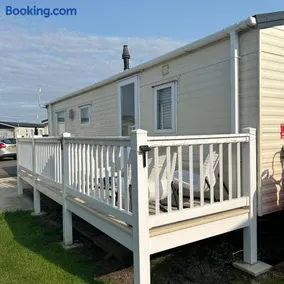 CASALIE at Seasalter Whitstable - Image 2