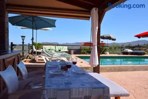 Idyllic Andalusian villa with private pool & stunning views - Image 2