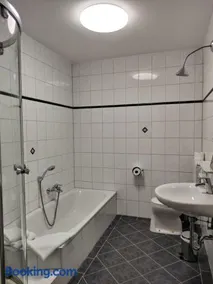 Neuhof - Image 3