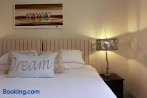 Le Manoir du Mûrier - Image 2