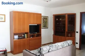 Situation House - Image 3