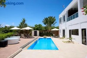 Umi Terrace - Image 2