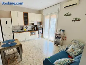 Pink Fox - Family Apartment - - Image 3