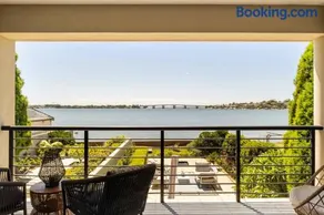 Waterfront Duplex 5 bedrooms 5 bathrooms - Image 4