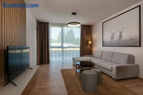 Evergreen Tale Apartman F2 - Image 2