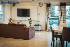 Anandam Orchard 3BR Farmstay by Homeyhuts - Image 1