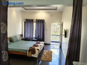Dev's Resort & Restaurant - Image 1