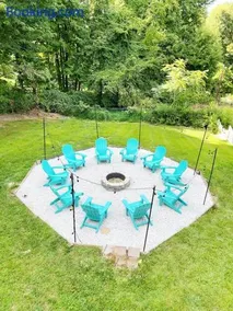 Luxe 10 guest Cottage Ski-Golf-Firepit-Lakes-Hike - Image 5