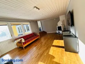 3BDR close to nature a beautiful home LAKE nearby - Image 2