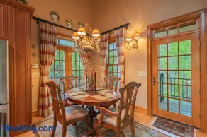 Peaceful Lake Santeetlah Mountain Cottage - Image 4