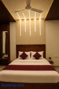 Mahalaxmi Executive - Image 3