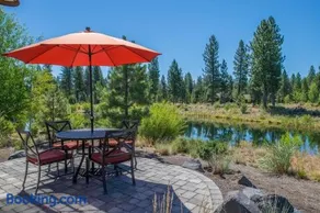 24 Caldera Cabin - Image 3