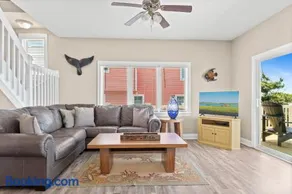Loving Life East by Emerald Isle Realty - Image 2