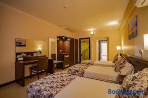 Sunshine Holiday Resort - Image 2