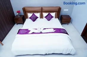 UNNATHI SUITES - Image 3