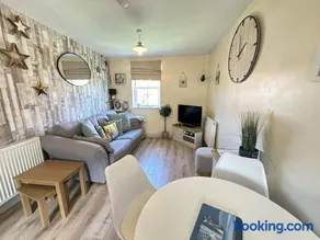 Starfish Shack - Part of the The Bay Filey Holiday Village with pool, gym and direct beach access, pub, restaurant, tennis and meadows walks - Image 5