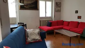 SPAZIOSO APPARTAMENTO - Image 2