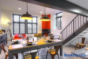 Academy's Loft - Image 4