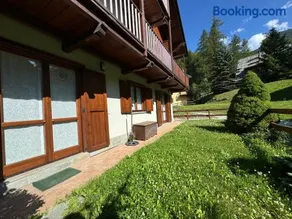 Hostdomus - Chalet Sciatori Garden - Image 1