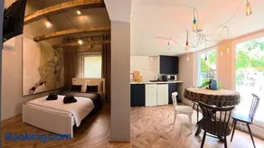 Secret Garden Retreat - Pool & Hot Tub - Image 2