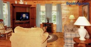 Country Cottage - Image 2