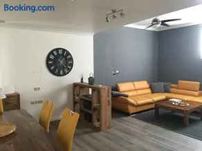 Ferienwohnung Würzburg, Würzburg Sanderau - Image 1