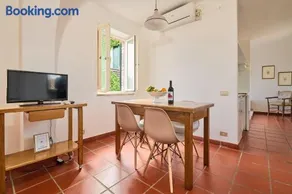 Il Chiostro Appartamenti & Suites - Image 5