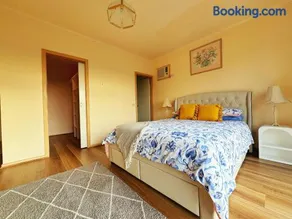 Oceanview 4B2B Two-story House with Big Balcony! - Image 1