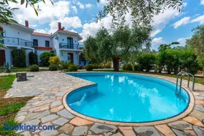 Villa Nostalgia - Image 1