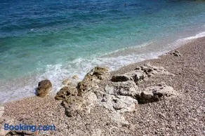 Apartments by the sea Postira, Brac - 2898 - Image 5