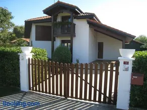 Maison landaise moderne avec piscine chauffée et spa - Image 3