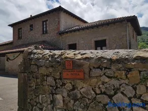 Apartamentos Rurales La Escuela - Image 4