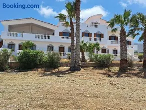 AVRA Apartments & Studios - Image 2